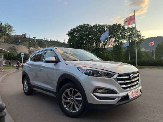 Hyundai Tucson в отличном состоянии фото 6