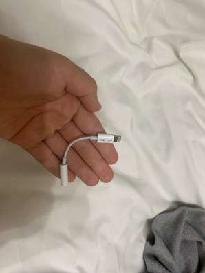 Продаю переходник на iPhone. За 240рублей в Москве