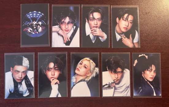Карты Stray Kids.