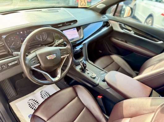 Cadillac XT6 Sport в Королёве фото 8