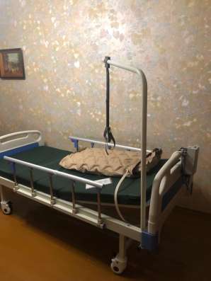 Продается медицинская функциональная кровать.
