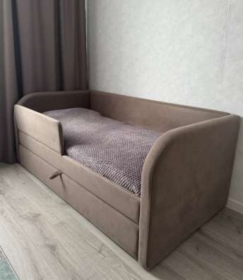 Кровать Uno 160х80