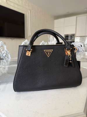 сумка guess