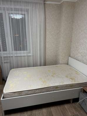 Кровать с матрасом