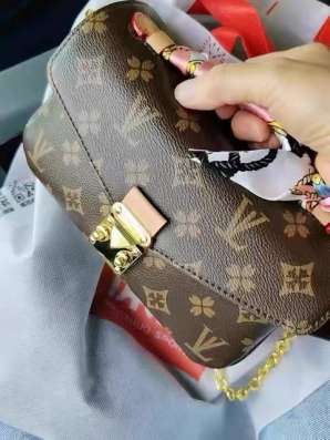 Сумка от LV в Владикавказе