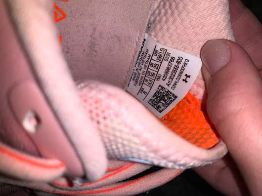 Кроссовки Under Armour в Москве фото 11