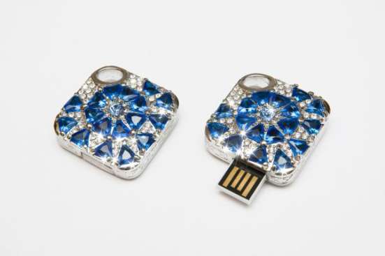 Флешки ,USB-flash, карты памяти,подарочные,оригинальные  от завода -производителя. в Москве фото 4