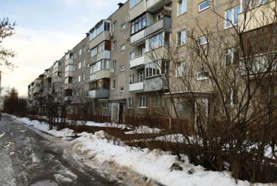 Продам однокомнатную квартиру в Подольске. Жилая площадь 33 кв.м. Дом панельный. Есть балкон. в Подольске