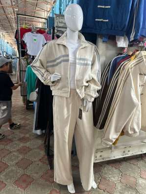 Спорт костюмы в Москве
