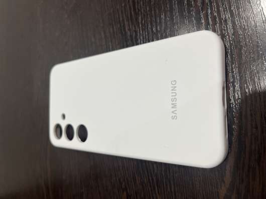 Чехол на Galaxy s24+ в Челябинске фото 3