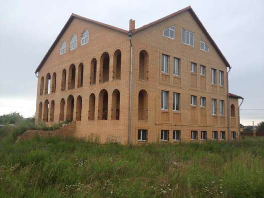 Продам коттедж в Раменское. Жилая площадь 900 кв.м.