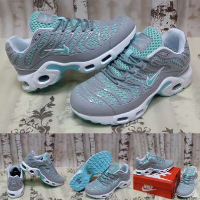 Кроссовки Nike