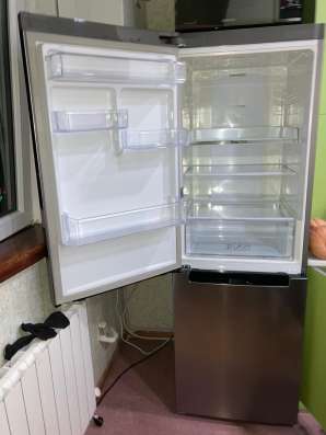 Продам холодильник Samsung фото 5
