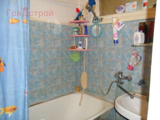 Продам четырехкомнатную квартиру в Вологда.Жилая площадь 90  кв.м.Этаж 2.Дом кирпичный. в Вологде фото 6