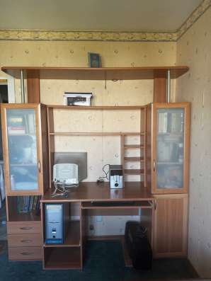 Отдаю шкаф.