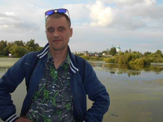 Валентин, 33 года, хочет пообщаться