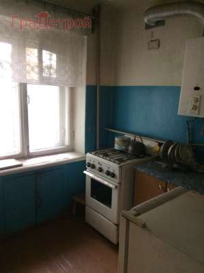 Продам двухкомнатную квартиру в Вологда.Жилая площадь 41  кв.м.Этаж 3.Дом кирпичный. в Вологде фото 4