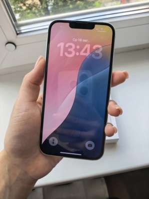 iPhone 13
