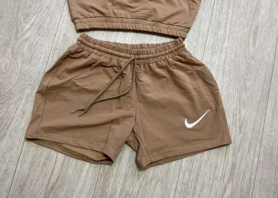 Новый костюм Nike в Москве фото 4