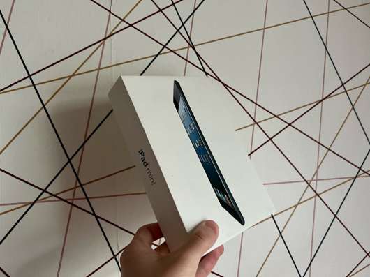 Планшет iPad Mini 16gb Black Wi-Fi в Петрозаводске
