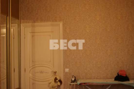 Продам четырехкомнатную квартиру в Москве. Жилая площадь 120 кв.м. Этаж 4. Дом монолитный. в Москве фото 17