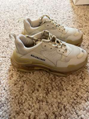 Кроссовки BALENCIAGA triple s в Находке фото 7