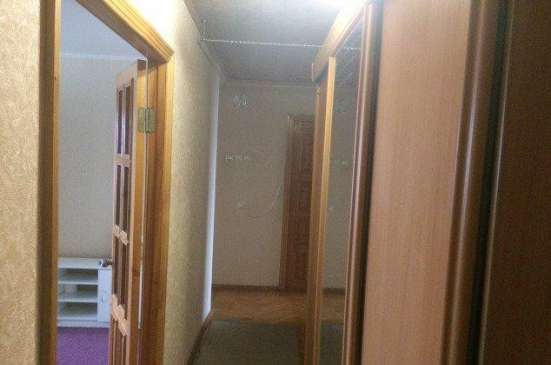 Продам четырехкомнатную квартиру в Краснодар.Жилая площадь 83  кв.м.Этаж 8.Дом кирпичный. в Краснодаре