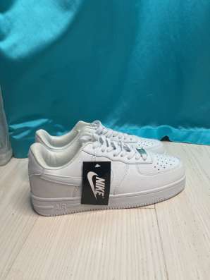 Кроссовки Nike