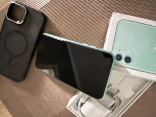 Apple iPhone 11 128GB NanoSIM + eSIM в Челябинске фото 4