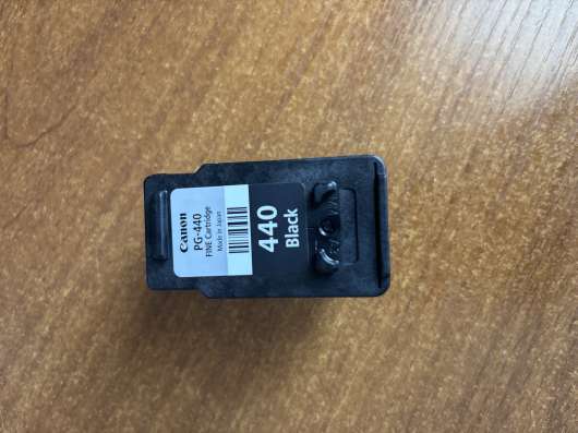 Картридж Canon PG-440 черный 180 страниц