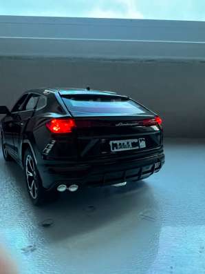 Lamborghini Urus черного цвета в идеальном состоянии в Вешках