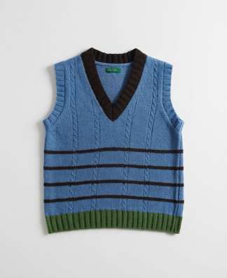 Benetton жилет 104р