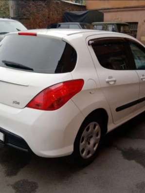 Peugeot 308 год 2011 в Санкт-Петербурге фото 4