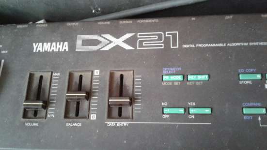 Yamaha DX-21 в Нижнем Новгороде