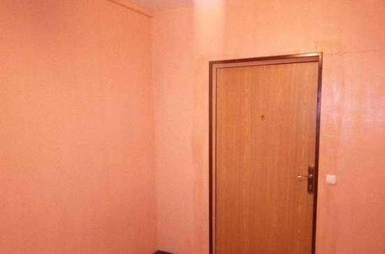 Продам трехкомнатную квартиру в Краснодар.Жилая площадь 82  кв.м.Этаж 3. в Краснодаре