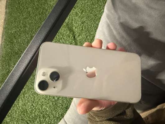 Продается iPhone 14 на 128 ГБ