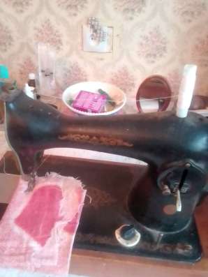 Швейная машинка