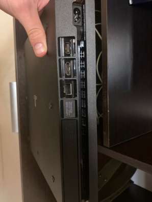 Sony PlayStation 4 slim 1Tb в Ростове-на-Дону фото 3