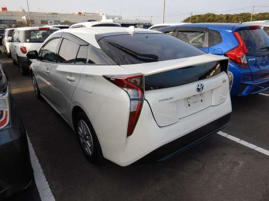 Toyota Prius ZVW55 2017г в Хабаровске фото 7