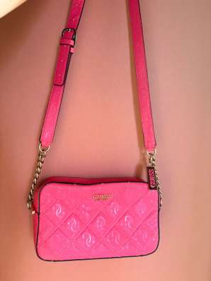 Сумка guess оригинал в Санкт-Петербурге