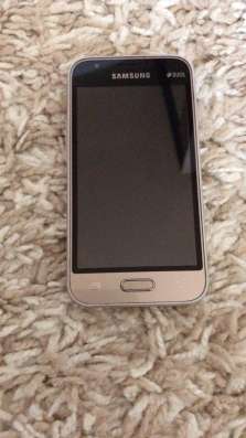 Samsung j1 mini: Hyawey Y3: