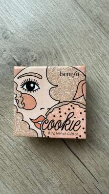 Хайлайтер для лица Benefit Cookie