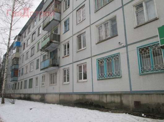 Продам четырехкомнатную квартиру в Вологда.Жилая площадь 59  кв.м.Этаж 2.Дом панельный.