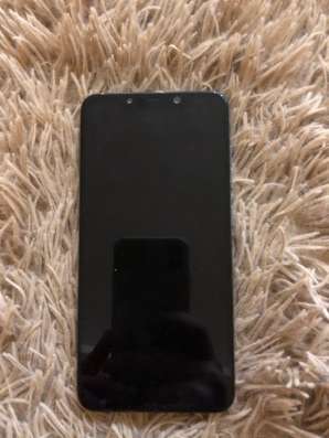 Продаю телефон Xiaomi pocophone F1 6/64