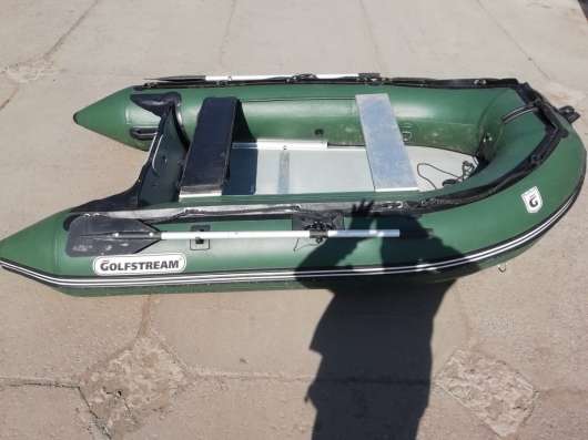 Продам лодку GOLFSTREAM CD290W!