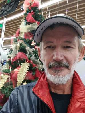 Михаил, 63 года, хочет пообщаться