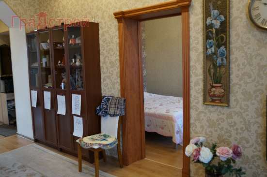 Продам четырехкомнатную квартиру в Вологда.Жилая площадь 93  кв.м.Дом кирпичный.Есть Балкон. в Вологде фото 4