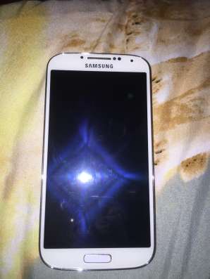 Самсунг гел 4s модел GT-I9500