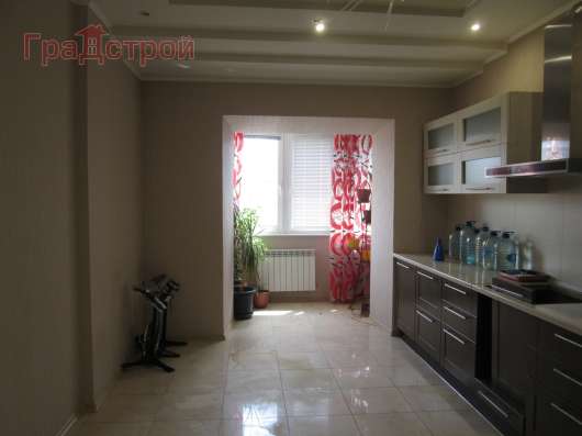 Продам трехкомнатную квартиру в Вологда.Жилая площадь 130  кв.м.Дом кирпичный.Есть Балкон. в Вологде фото 4