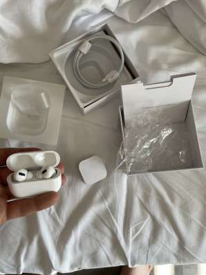 Продам AirPods Pro